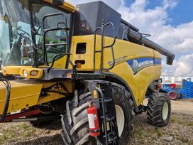 New Holland CX 8070, kombaini