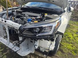 Subaru Outback kėbulo dalys