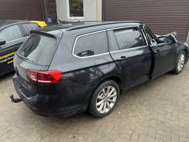 Volkswagen Passat for parts. Rida 72000km spalva lc9xl variklis dts pavar