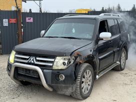 Mitsubishi Pajero dalimis. Europa dalis siunčiam išrašom s f ginauta lt gali nupi