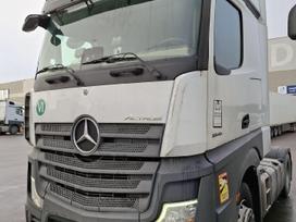 Mercedes-Benz Actros 5 1845 Big Space, double sleeper