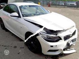 BMW M235