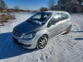 Mercedes-Benz B200