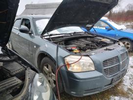 Dodge Magnum for parts. Automobilis ardomas dalimis запасные части автомобил