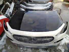 Mercedes-Benz GLA klasė žibintai