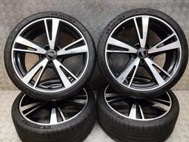 Audi RS3, lengvojo lydinio, R19