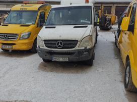 Mercedes-Benz Sprinter, preču