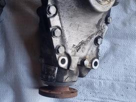 BMW 5 serija, 2.47, differential