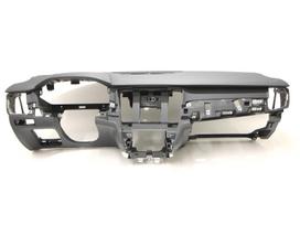 Volvo S90 dashboard