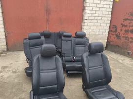 BMW X5 M, Sedyniu kompl 7vietis, Sedyniu kompl 7vietis truksta begeliu priekinem sedynem negalej