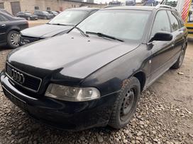 Audi A4 по частям