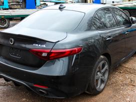 Alfa Romeo Giulia Alfa romeo gulia 2 0 benzinas automatas variklis dirba graziai