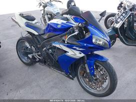 Yamaha R1, superbikes