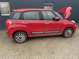Fiat 500L dalimis. Variklio kodas 843a1000 identifikavimo nr vin zfa1