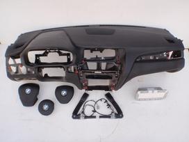 Bmw X3 salono detalės
