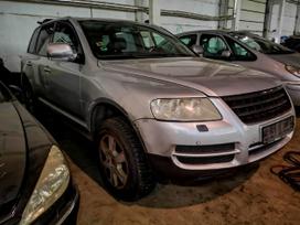 Volkswagen Touareg по частям. Automobilis ardomas dalimis запасные части автомобил