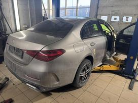 Mercedes-Benz C klasė dalimis