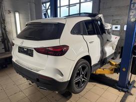 Mercedes-Benz GLA klasė по частям