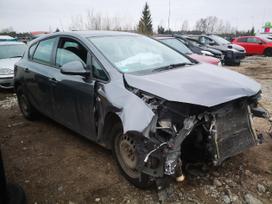 Opel Astra for parts. Automobilis ardomas dalimis запасные части автомобил