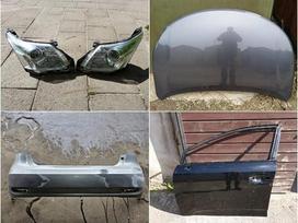 Toyota Avensis for parts. Darbo laikas 8 00 20 00 be poilsio dienų galime pri