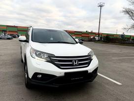Honda CR-V, 1.6 l., off-road / crossover