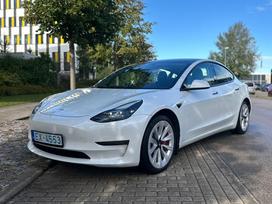 Tesla Model 3, 75 kWh, saloon / sedan