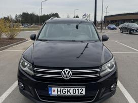 Volkswagen Tiguan, 2.0 l., visureigis / krosoveris