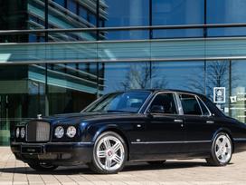 Bentley Arnage, 6.8 l., Седан
