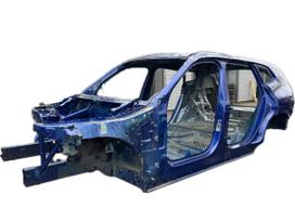 BMW XM kėbulo dalys
