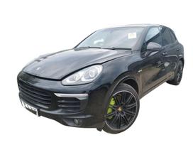 Porsche Cayenne dalimis