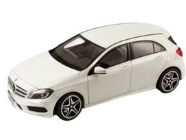 Mercedes-Benz A180, M 270.910