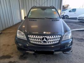 Mercedes-Benz ML320 по частям