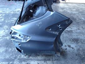 Kia XCeed hood (front, rear)