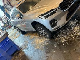 Volvo XC60 Uab boso dalys kokybiškos ir patikrintos naudotos automobil