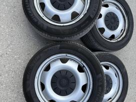 Volkswagen Transporter R17 orginalus ratlankiai su padangomis 235 55 r17 2023 ir 2022