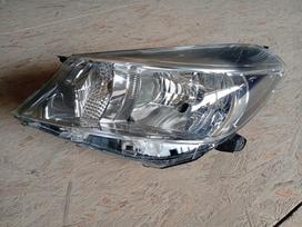 Toyota Yaris fenders, lights