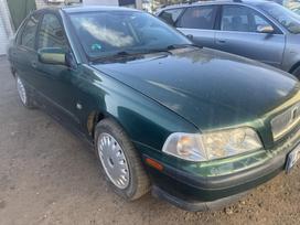Volvo S40