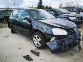 Volkswagen Golf dalimis. Automobilis ardomas dalimis запасные части автомобиля