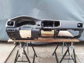 Volvo V60 Panele tinka tik auto su distronic viber 065641786 068508842