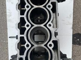 BMW 316, N13b16, kloķvārpsta, virzulis, dzinēja bloks