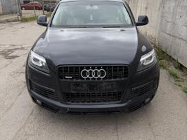 Audi Q7 Orinė pakaba facelift žibintai spalvos kodas lz5q