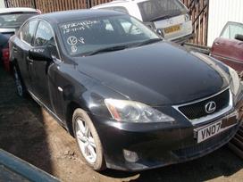 Lexus IS 220 Automobilis parduodamas dalimis galime pasiūlyti įvairių metų
