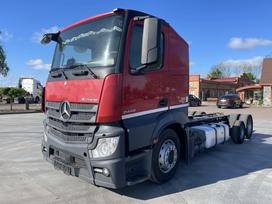 Mercedes-Benz Actros 2443, autovežiai