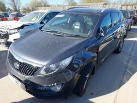 Kia Sportage for parts. Kia sportage 2014 metų variklio kubatūra 1 7 dyzelis