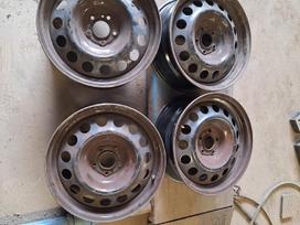 Peugeot 3008, stamped steel, R17