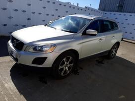 Volvo XC60 Variklis ir kiti agregatai dirbo tvarkingai