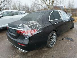 Mercedes-Benz E klasė по частям