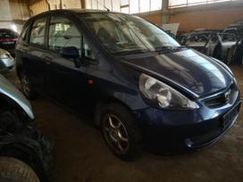 Honda Jazz rezerves daļās. Automobilis ardomas dalimis запасные части авто