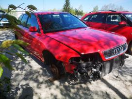 Audi A4 dalimis. Automobilis ardomas dalimis запасные части автомобиля