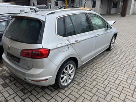 Volkswagen Golf Sportsvan dalimis. Iš vokietijos
